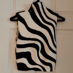 Zara - high neck sweater top - Size S